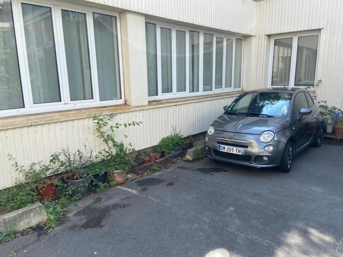Loft Aux Portes De Paris - Parking Gratuit Bagnolet Exteriér fotografie